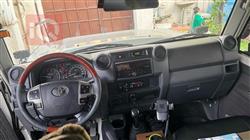 تويوتا لاند كروزر 76